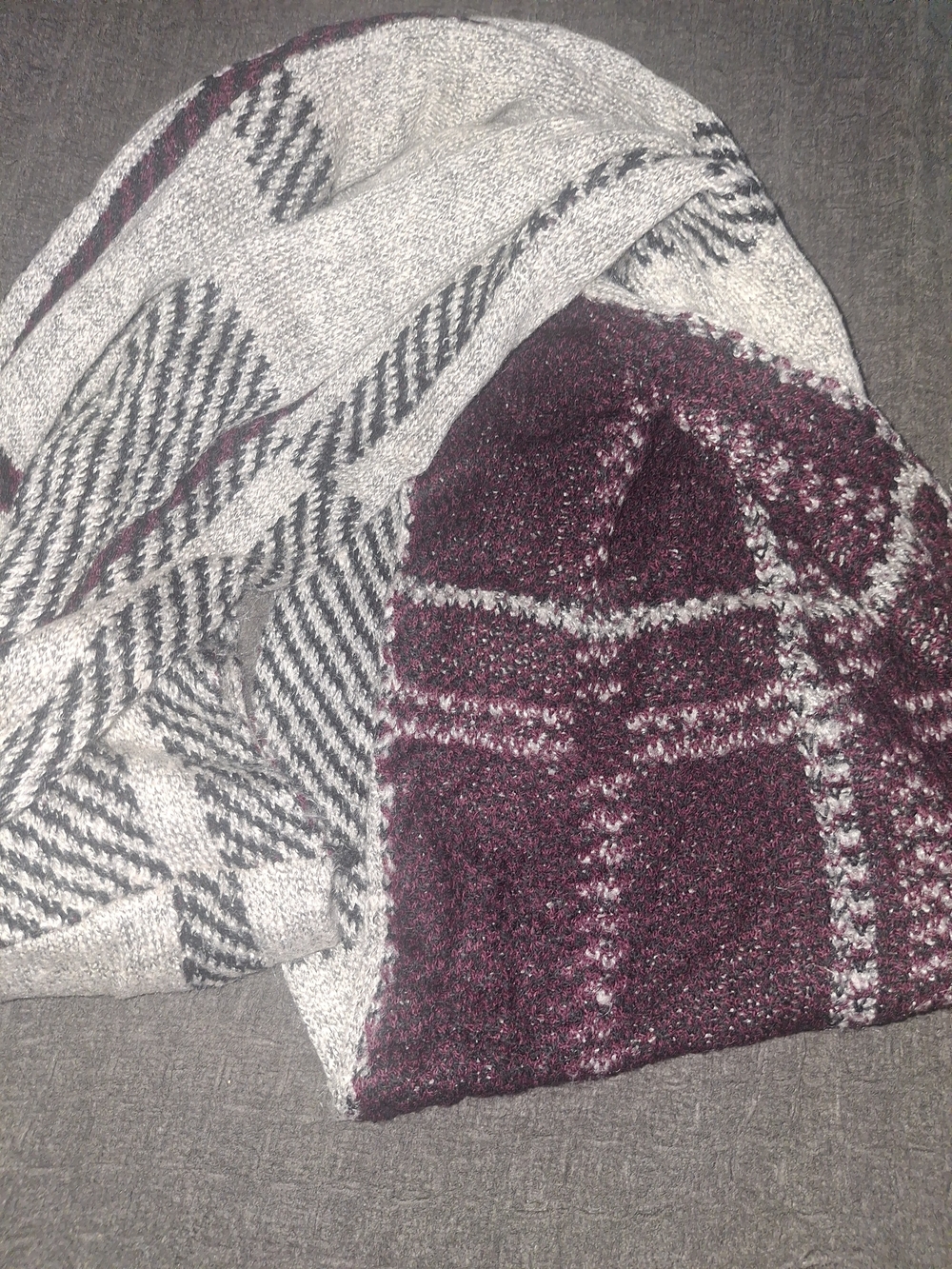 Cozy Plaid Knit Womens Scarf